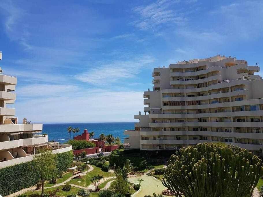 Benal Beach 327 Benalmadena Bagian luar foto
