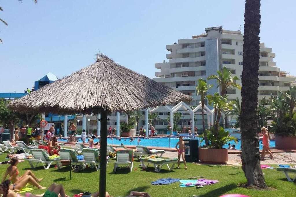 Benal Beach 327 Benalmadena Bagian luar foto