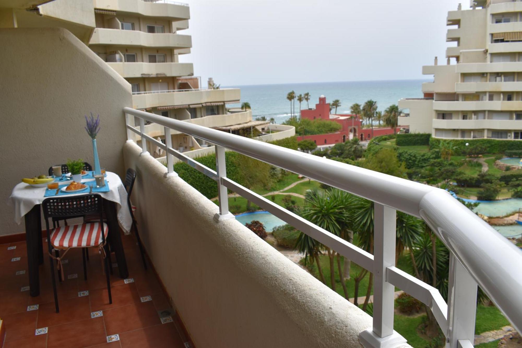 Benal Beach 327 Benalmadena Bagian luar foto